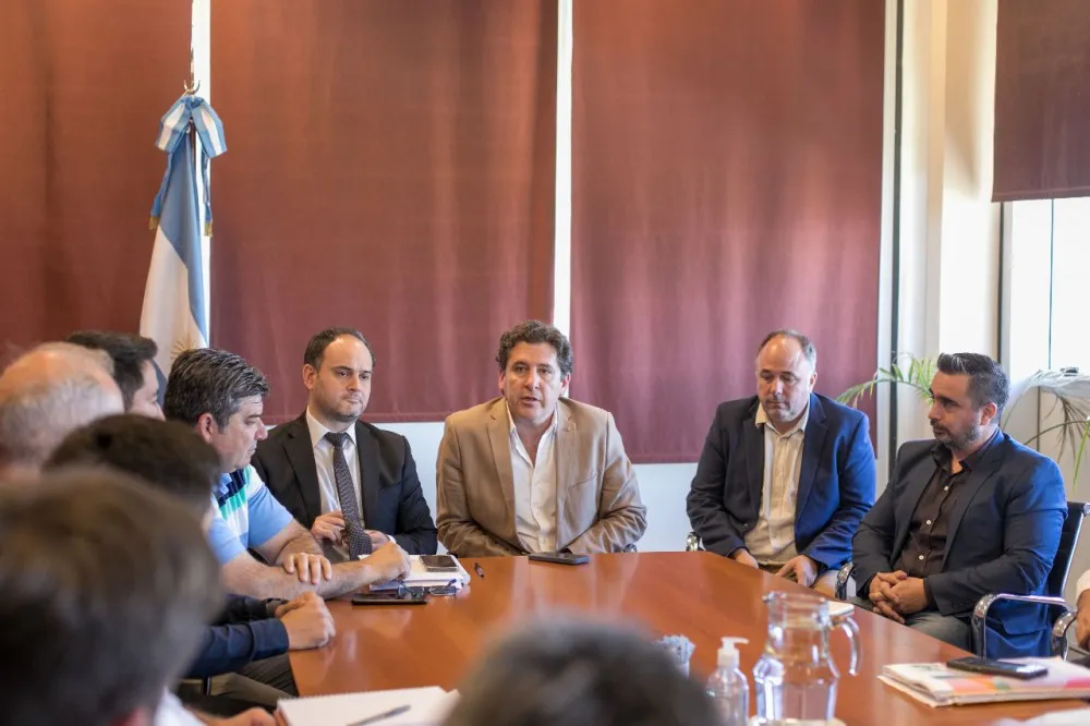 1375887c2498cca0bcfd11504567915a_XL