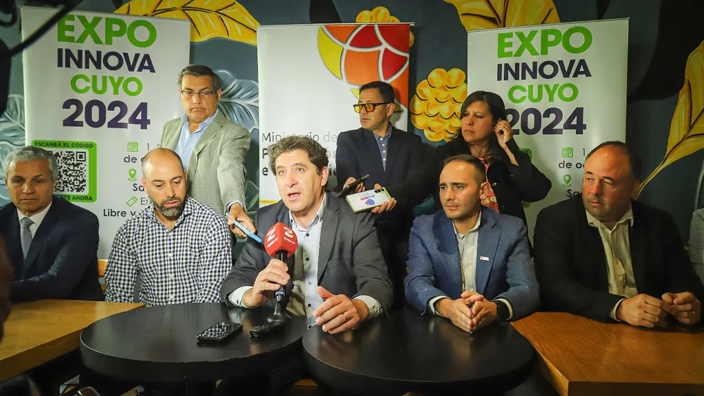 54002063803_520e569bcc_b