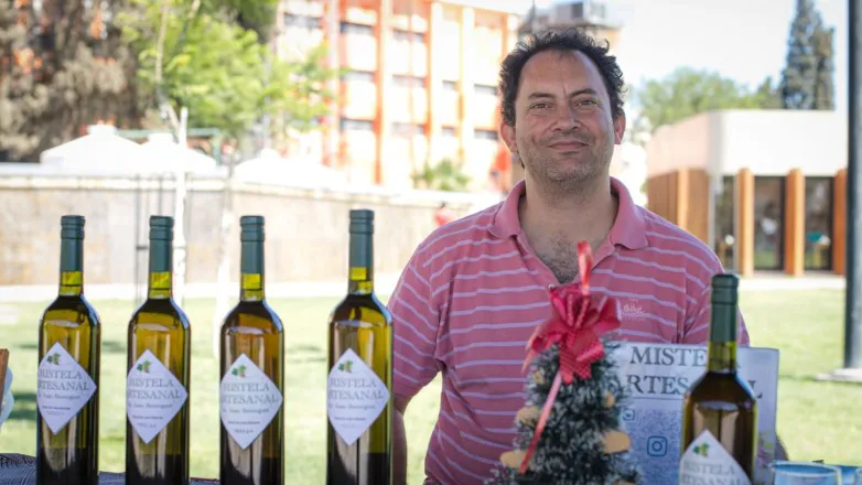 b89327127aa7551e14edc5d756c534f4_L