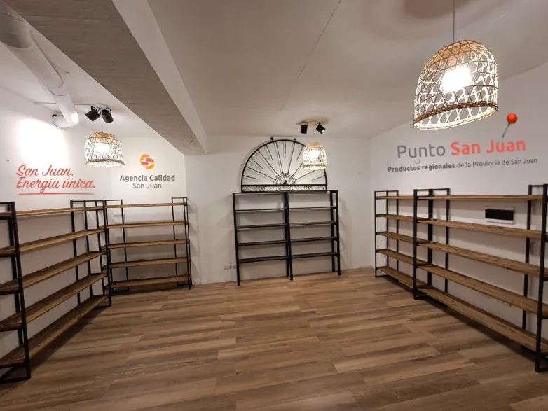 312b081fa91f9a0deb4add12dd23da83_L