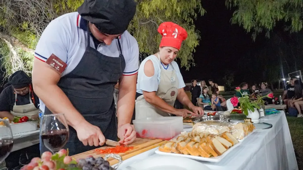 8a208c88-2195-470a-9750-032f321b473a