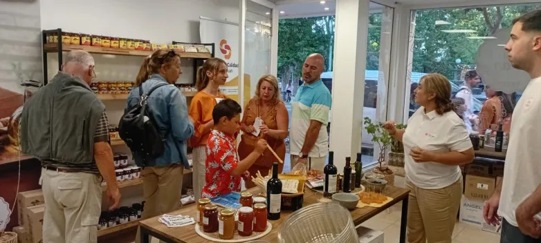 5253a79ceca8c7a0ce80c532cb7f18e2_L