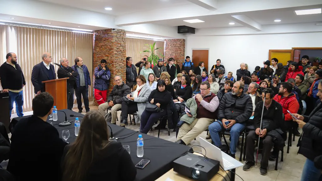 53891661489_e81238c463_b (1)